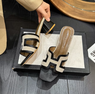 Trendy Brand H Sandals And Slippers Women'S Thick Heel 2024 Style One-Word Heel-Free Sandals Summer Dress Wear High Heel Slippers